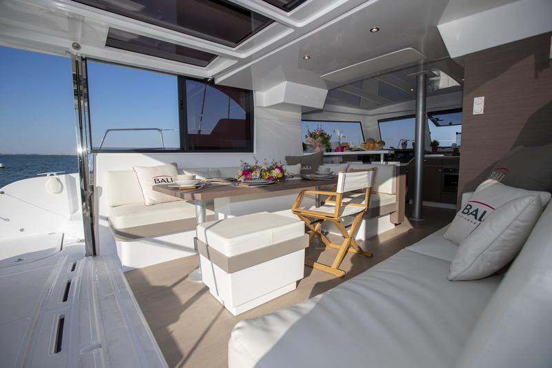 Book yachts online - catamaran - Bali Catspace TEAM FACTORY - Team Factory - rent