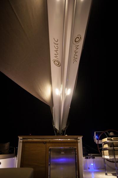 Book yachts online - catamaran - Victoria 67 - Magec - rent