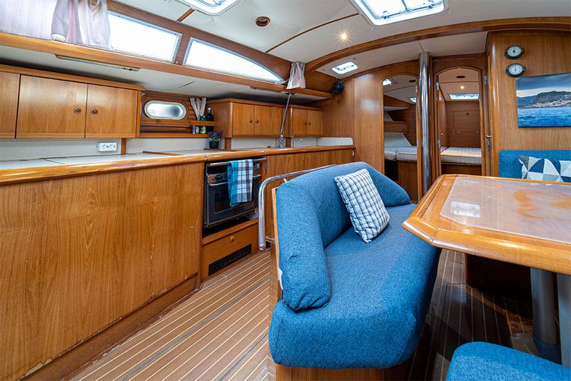 Book yachts online - sailboat - Sun Odyssey 45.2 - Panagiota - rent