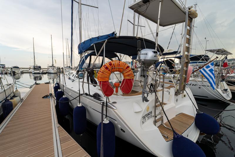 Book yachts online - sailboat - Sun Odyssey 43 - Tatanos - rent