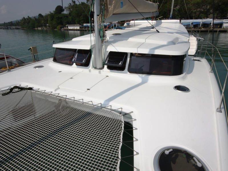Book yachts online - catamaran - Mahé - 36 - Happy Eva - rent