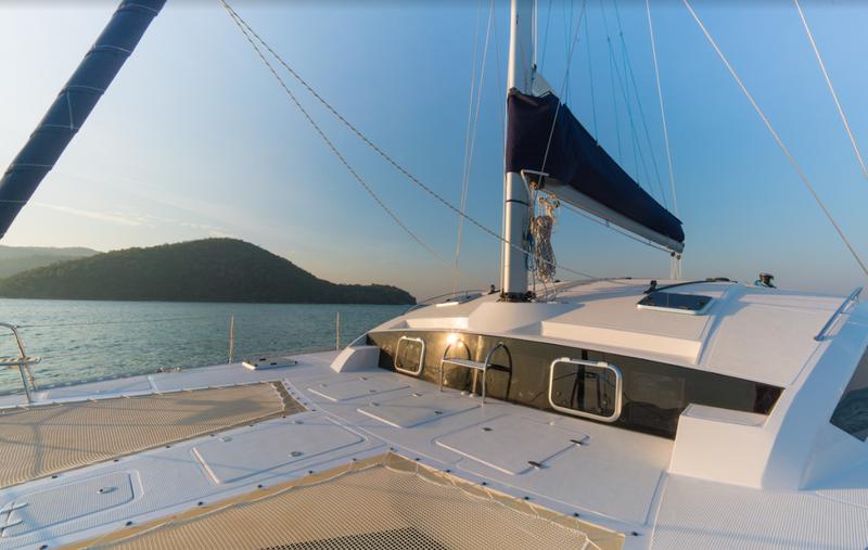 Book yachts online - catamaran - Island Spirit 410 - Vesna - rent
