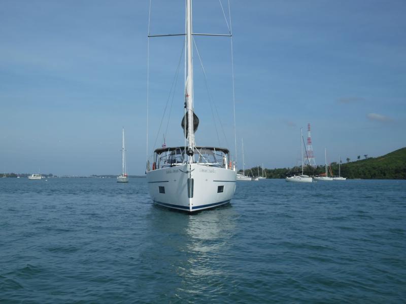 Book yachts online - sailboat - Bavaria - C45 - Southern Star - rent