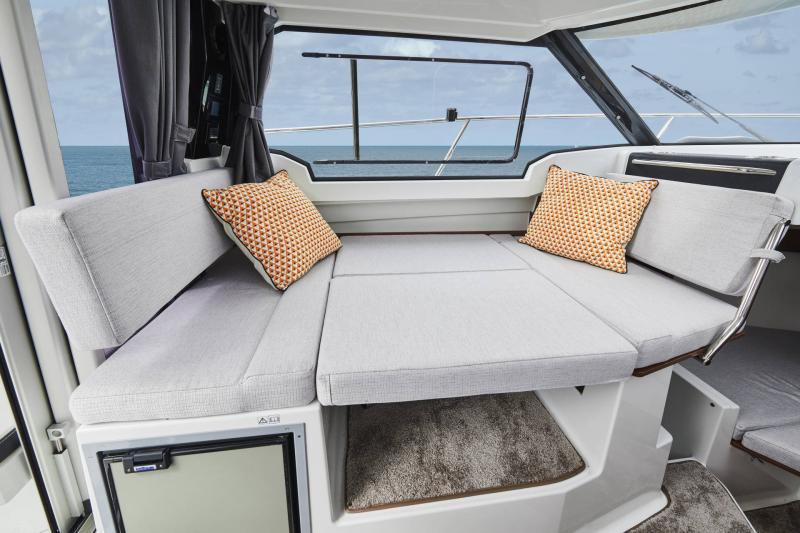Book yachts online - motorboat - Merry Fisher 795 Series 2 - Merry Fisher 795 Series 2 (2022) - rent