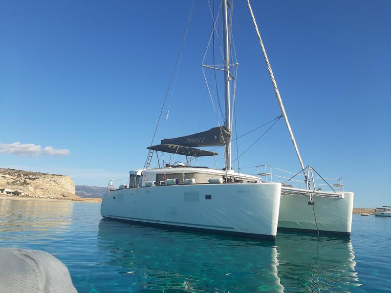 Book yachts online - catamaran - LAGOON  450F AMARE I / SKIPPERED ONLY / FREE STAND UP PADDLE / BOW CUSHIONS - Amare 1 - rent