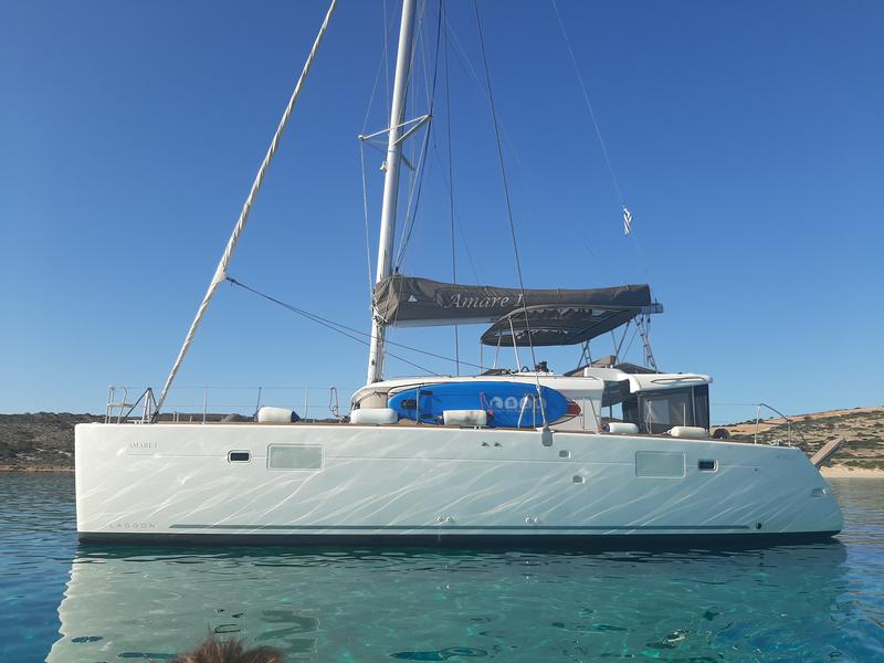 Book yachts online - catamaran - LAGOON  450F AMARE I / SKIPPERED ONLY / FREE STAND UP PADDLE / BOW CUSHIONS - Amare 1 - rent