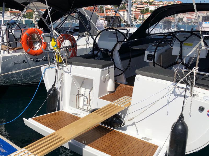 Book yachts online - sailboat - Hanse 455 - MY PORTOFINO - rent