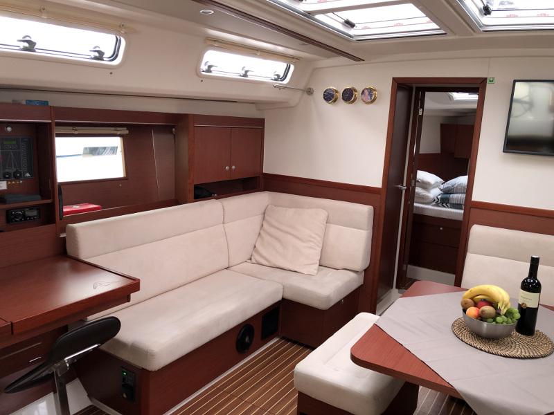 Book yachts online - sailboat - Hanse 455 - MY PORTOFINO - rent