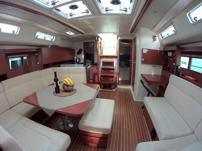 Book yachts online - sailboat - Hanse 455 - VICTORIA ONE - rent