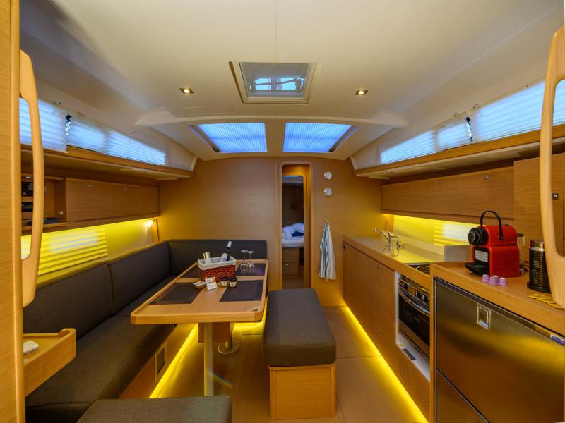 Book yachts online - sailboat - Dufour 460 - Zenith - rent