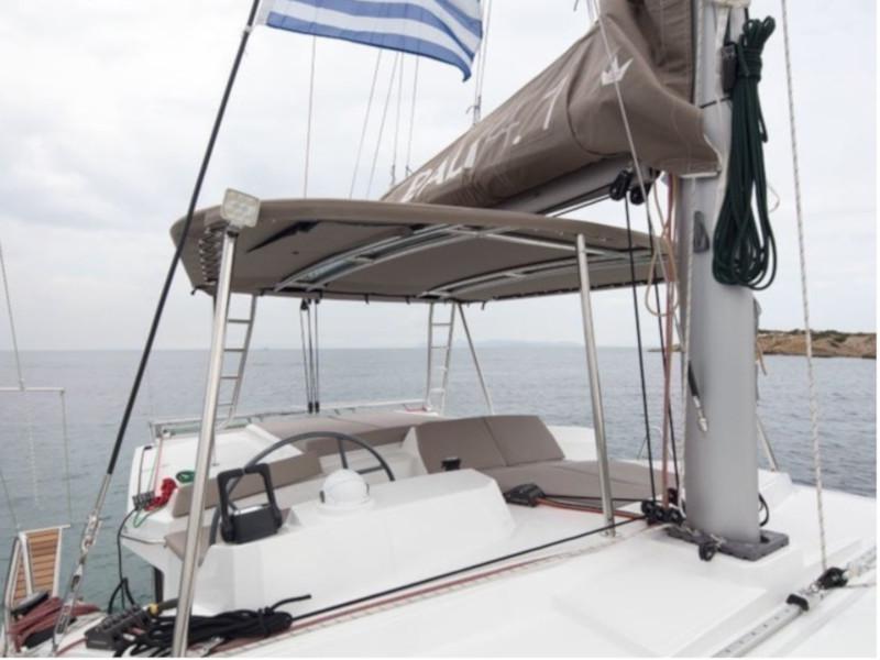 Book yachts online - catamaran - Bali 4.1 - Viewfinder - rent