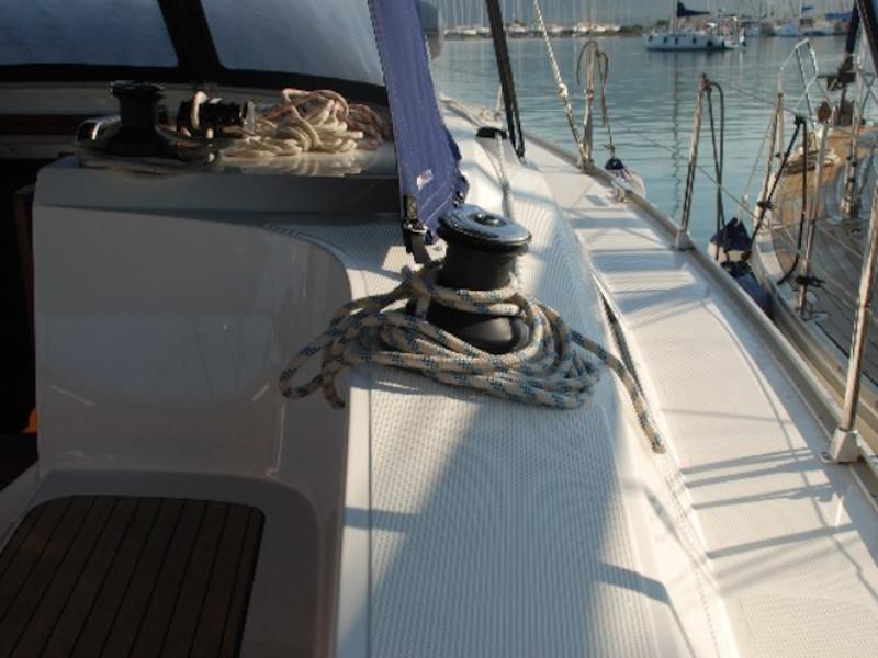 Book yachts online - sailboat - Bavaria Cruiser 41 - Cafard - rent