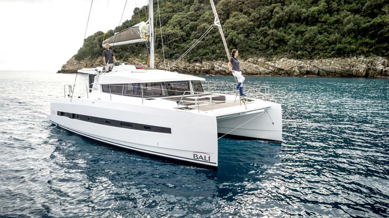 Book yachts online - catamaran - Bali 4.0 - Escape - rent