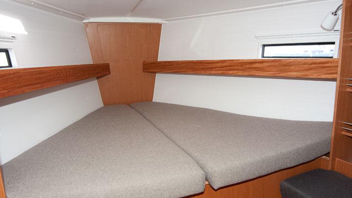 Book yachts online - sailboat - Bavaria Cruiser 36 - Baluma - rent