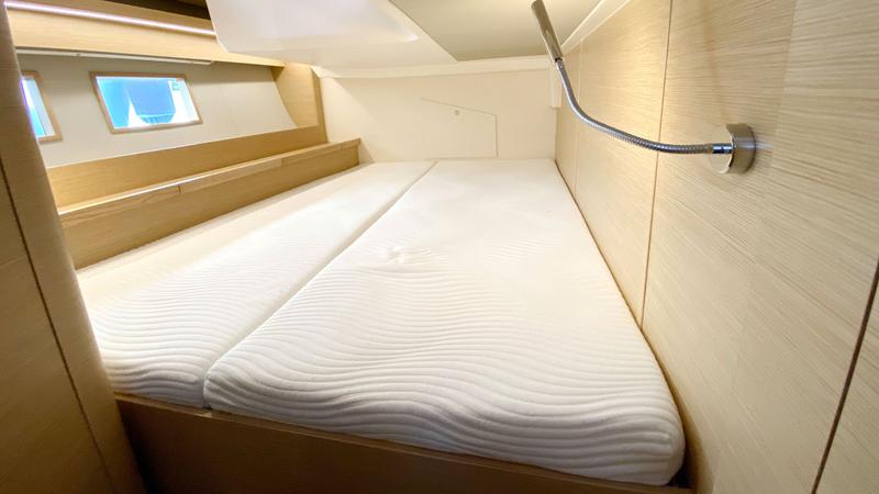 Book yachts online - sailboat - Hanse 548 - Endiva - rent