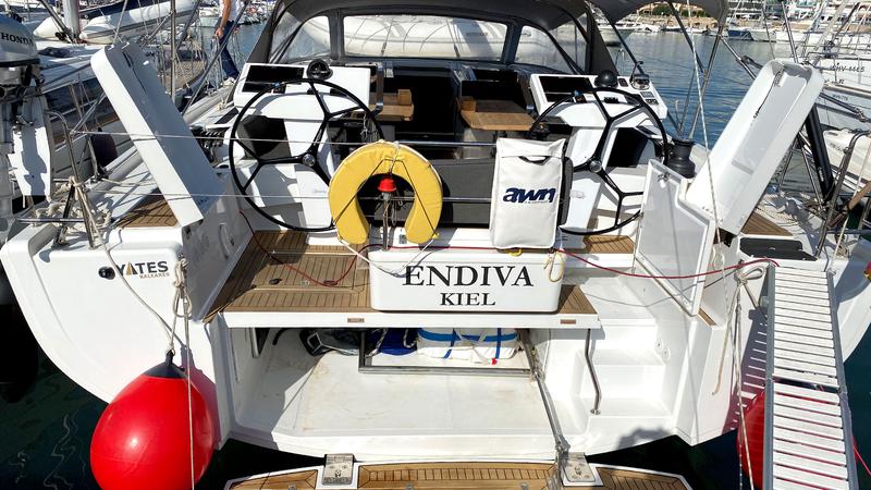 Book yachts online - sailboat - Hanse 548 - Endiva - rent