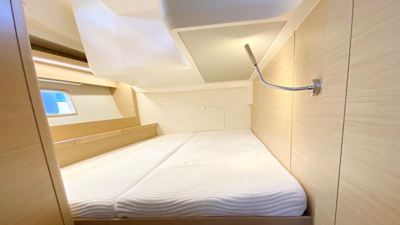 Book yachts online - sailboat - Hanse 548 - Endiva - rent