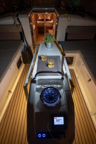 Book yachts online - sailboat - Sun Odyssey 440 - Ioleta - rent