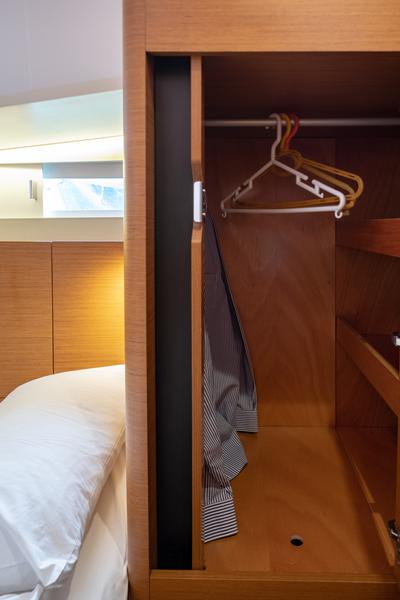 Book yachts online - sailboat - Sun Odyssey 410 - Elcano - rent