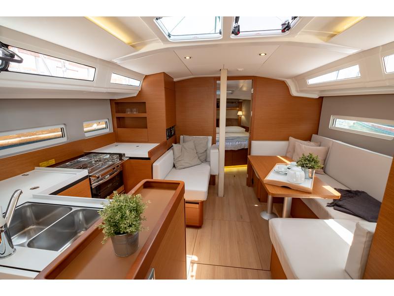 Book yachts online - sailboat - Sun Odyssey 410 - Elcano - rent