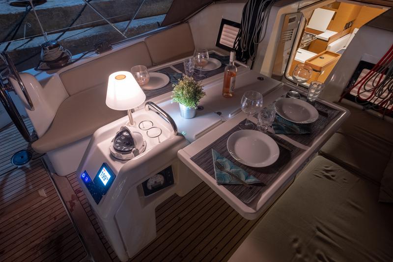 Book yachts online - sailboat - Sun Odyssey 410 - Elcano - rent