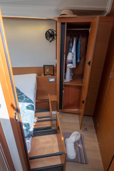 Book yachts online - sailboat - Sun Odyssey 410 - Sammy - rent