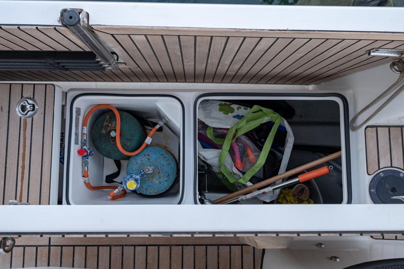 Book yachts online - sailboat - Sun Odyssey 410 - Sammy - rent