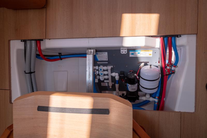 Book yachts online - sailboat - Sun Odyssey 410 - Sammy - rent