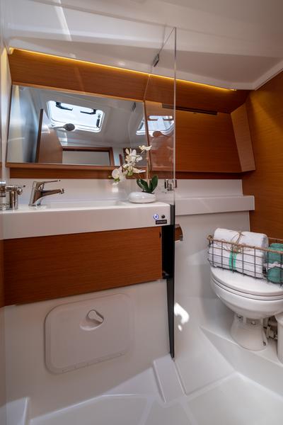 Book yachts online - sailboat - Sun Odyssey 410 - Sammy - rent