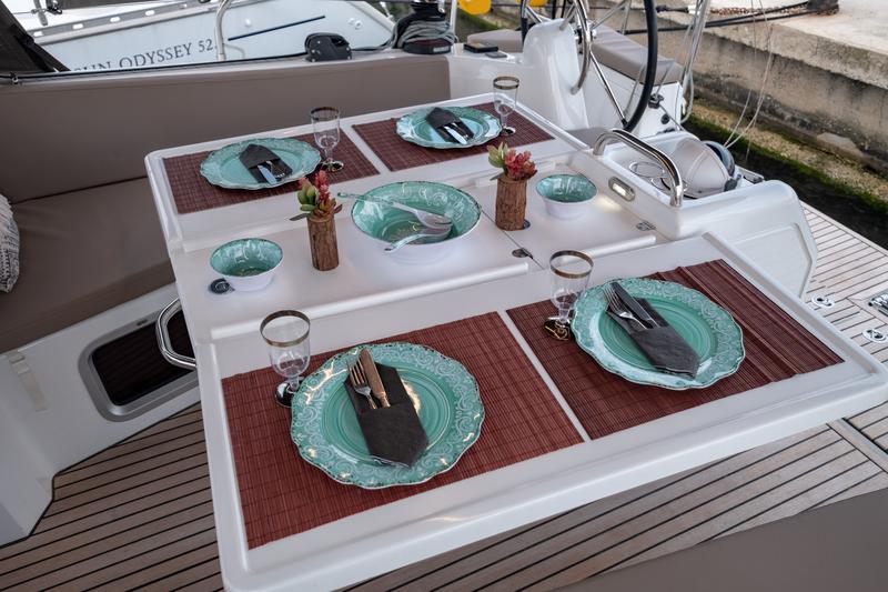 Book yachts online - sailboat - Sun Odyssey 410 - Sammy - rent