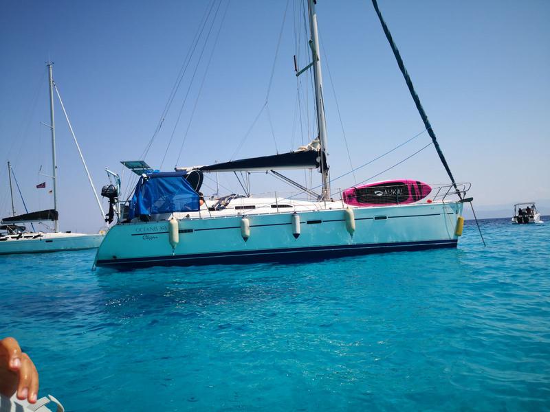 Book yachts online - sailboat - Beneteau 393 - Andromeda - rent