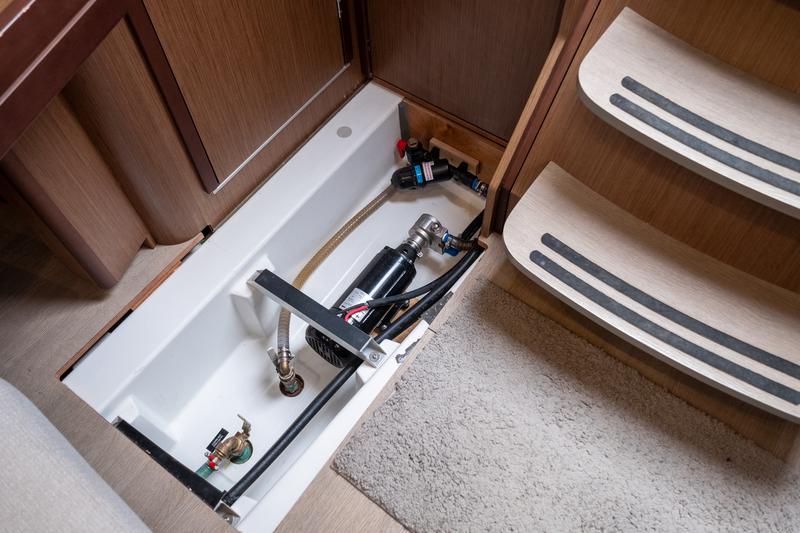 Book yachts online - sailboat - Oceanis 46.1 - July - Watermaker 12V (4 Cabins 4 Heads ) - rent