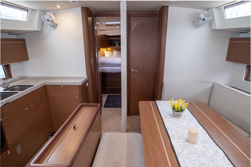 Book yachts online - sailboat - Oceanis 46.1 - July - Watermaker 12V (4 Cabins 4 Heads ) - rent