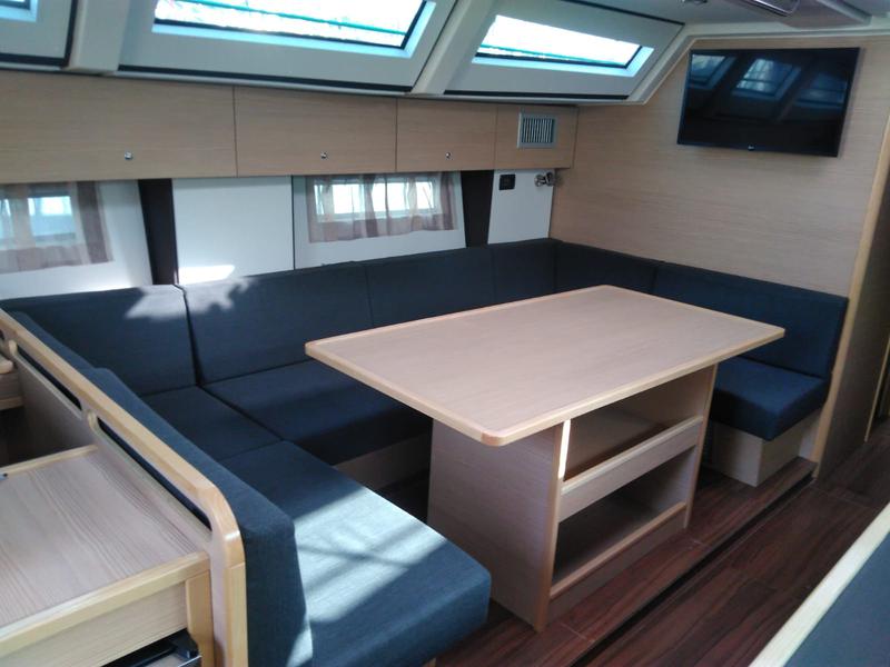 Book yachts online - sailboat - D&amp;D Kufner 54 - Ella II  - rent