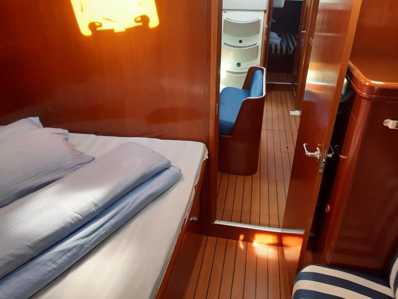 Book yachts online - sailboat - Oceanis 411 - Hope II - rent
