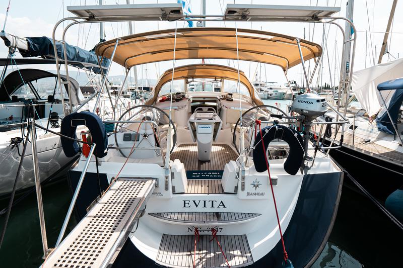 Book yachts online - sailboat - Sun Odyssey 49DS - EVITA - rent