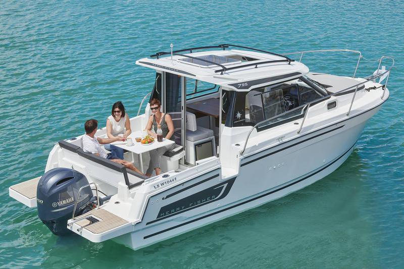Book yachts online - motorboat - Merry Fisher 795 Serie 2 - Chill Out - rent
