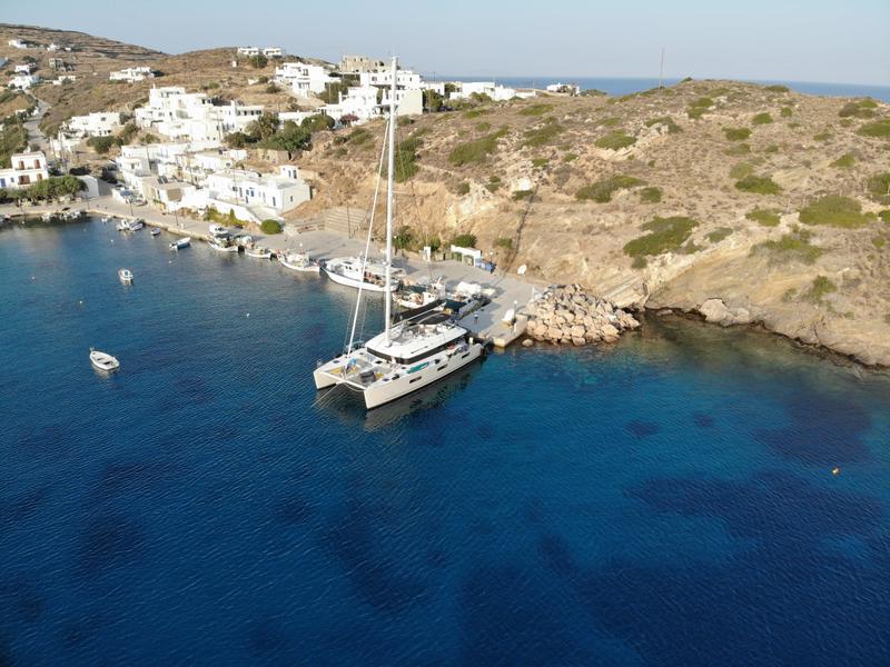 Book yachts online - catamaran - Lagoon 620 - Atlantis - rent