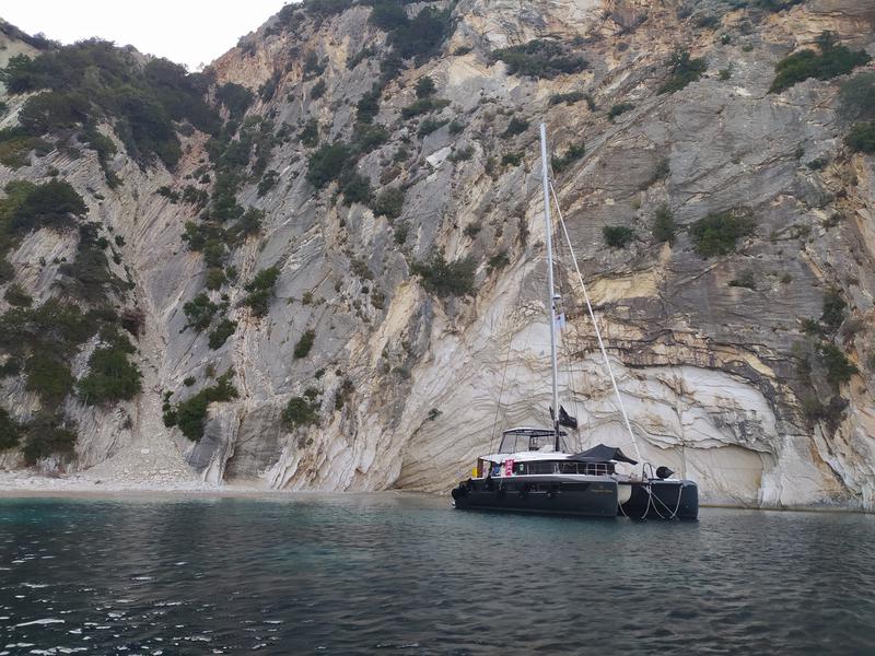 Book yachts online - catamaran - Lagoon 50 - Magnum Opus - BRAND new 2022 - rent