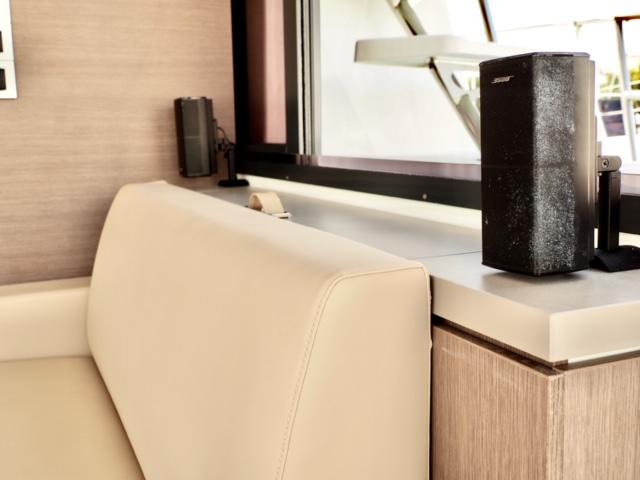 Book yachts online - powercatamaran - Bali 4.3 MY - SIERRA - rent
