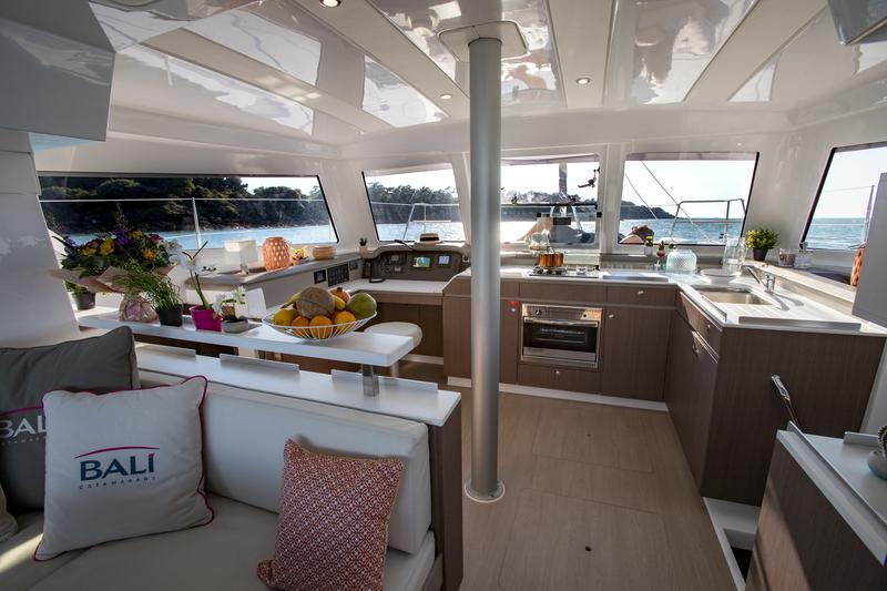 Book yachts online - catamaran - Bali Catspace - VIOLA - rent
