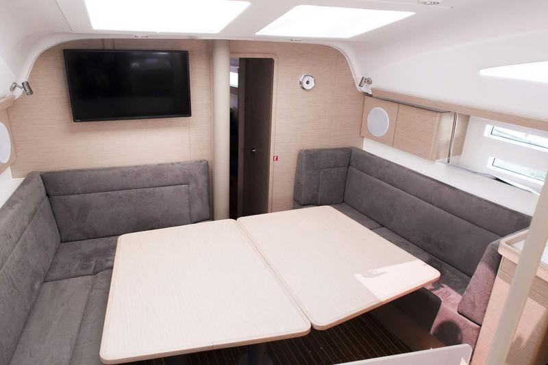 Book yachts online - sailboat - Elan 45 Impression - IBISS - rent