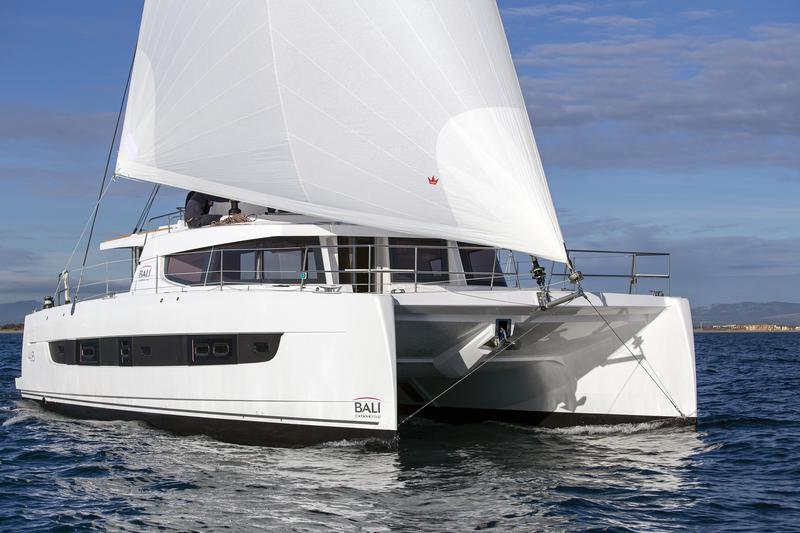Book yachts online - catamaran - Bali 4.8 - ESTHERA - rent