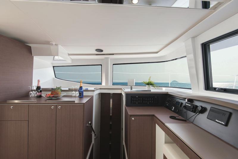 Book yachts online - catamaran - Bali 4.8 - ESTHERA - rent