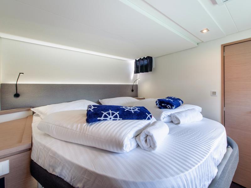 Book yachts online - catamaran - Saba 50 - Saba 50 (2020) - rent