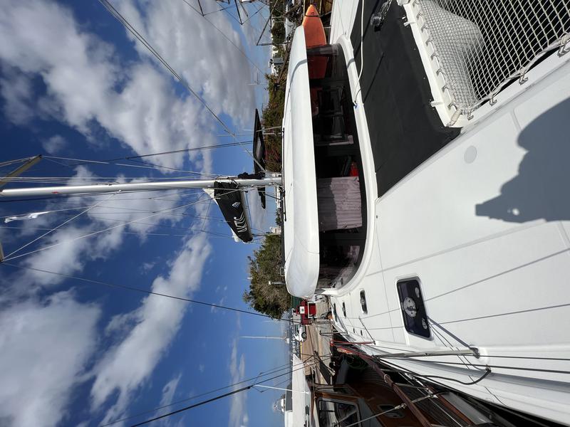 Book yachts online - catamaran - Lagoon 42 - AKTIS (air condition, generator, watermaker) - rent