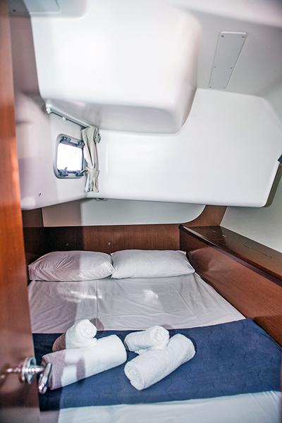 Book yachts online - sailboat - Oceanis 46 - STAVROS TOU NOTOU - rent