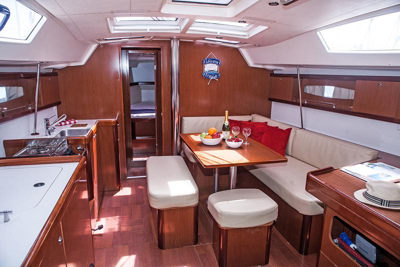 Book yachts online - sailboat - Oceanis 46 - STAVROS TOU NOTOU - rent