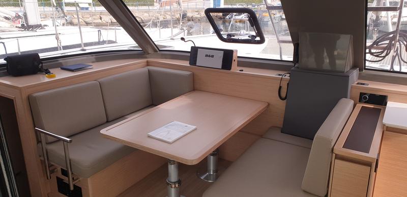 Book yachts online - catamaran - Nautitech 40 Open - Lullaby - rent
