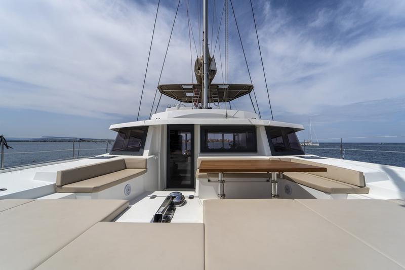 Book yachts online - catamaran - Bali 5.4. - Elena - rent